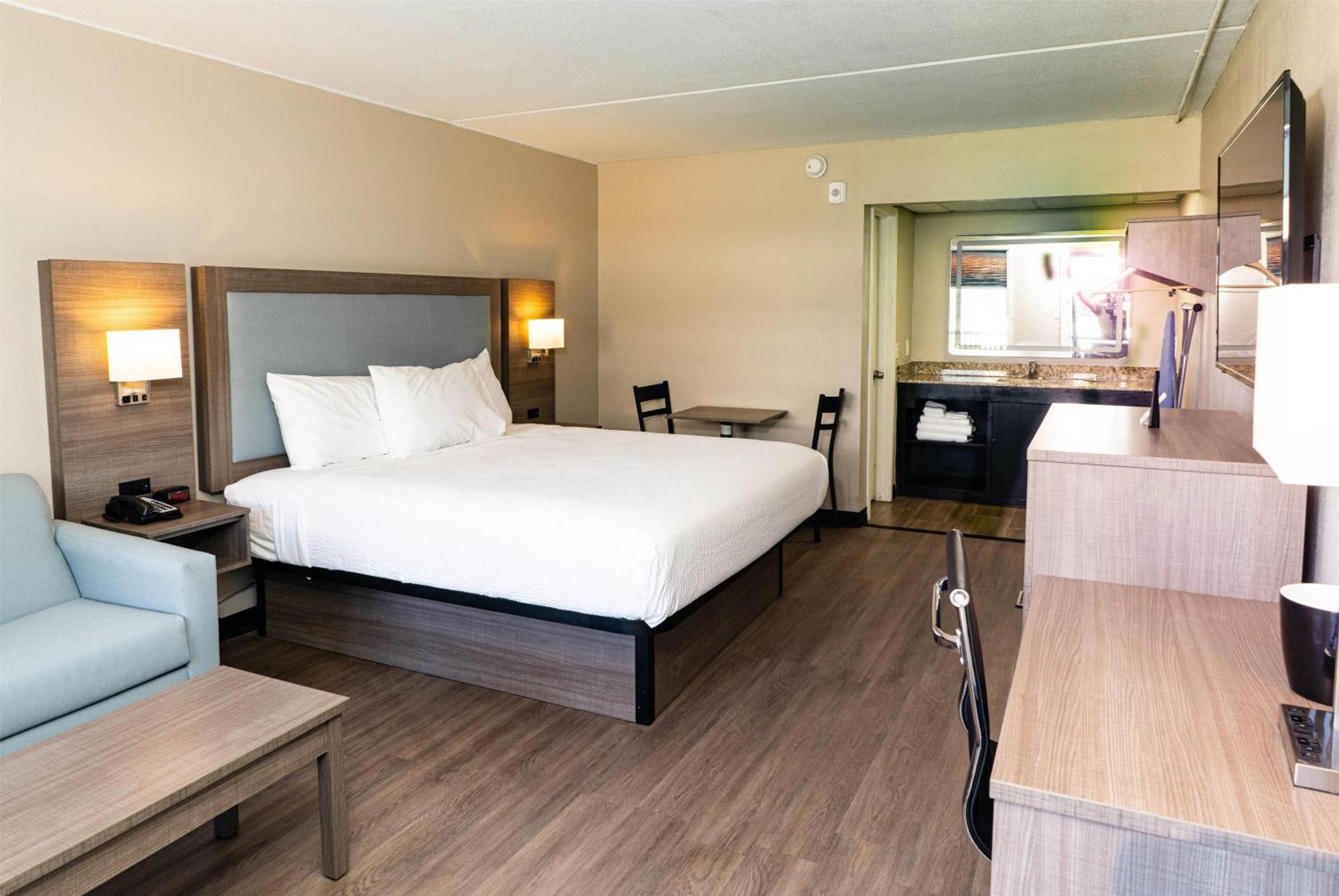 מלון Baymont By Wyndham Corpus Christi Airport מראה חיצוני תמונה